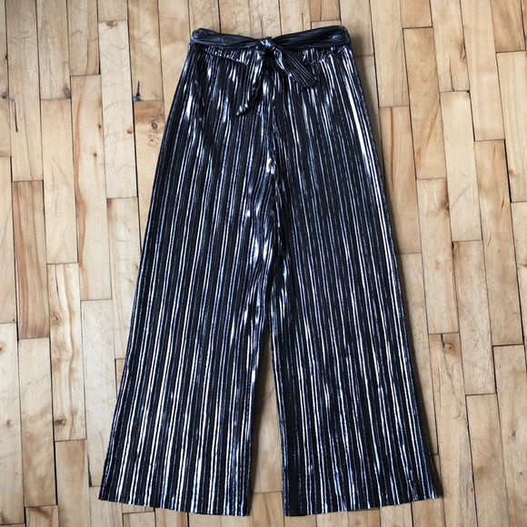 Zara Metallic Silver Culottes *3 for $30* - Picture 1 of 8